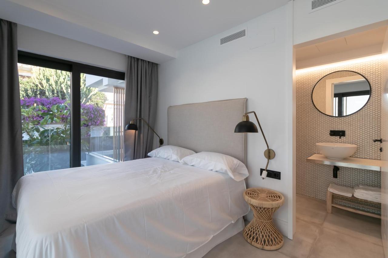 Seah! Pedregalejo Apartment Malaga Bagian luar foto