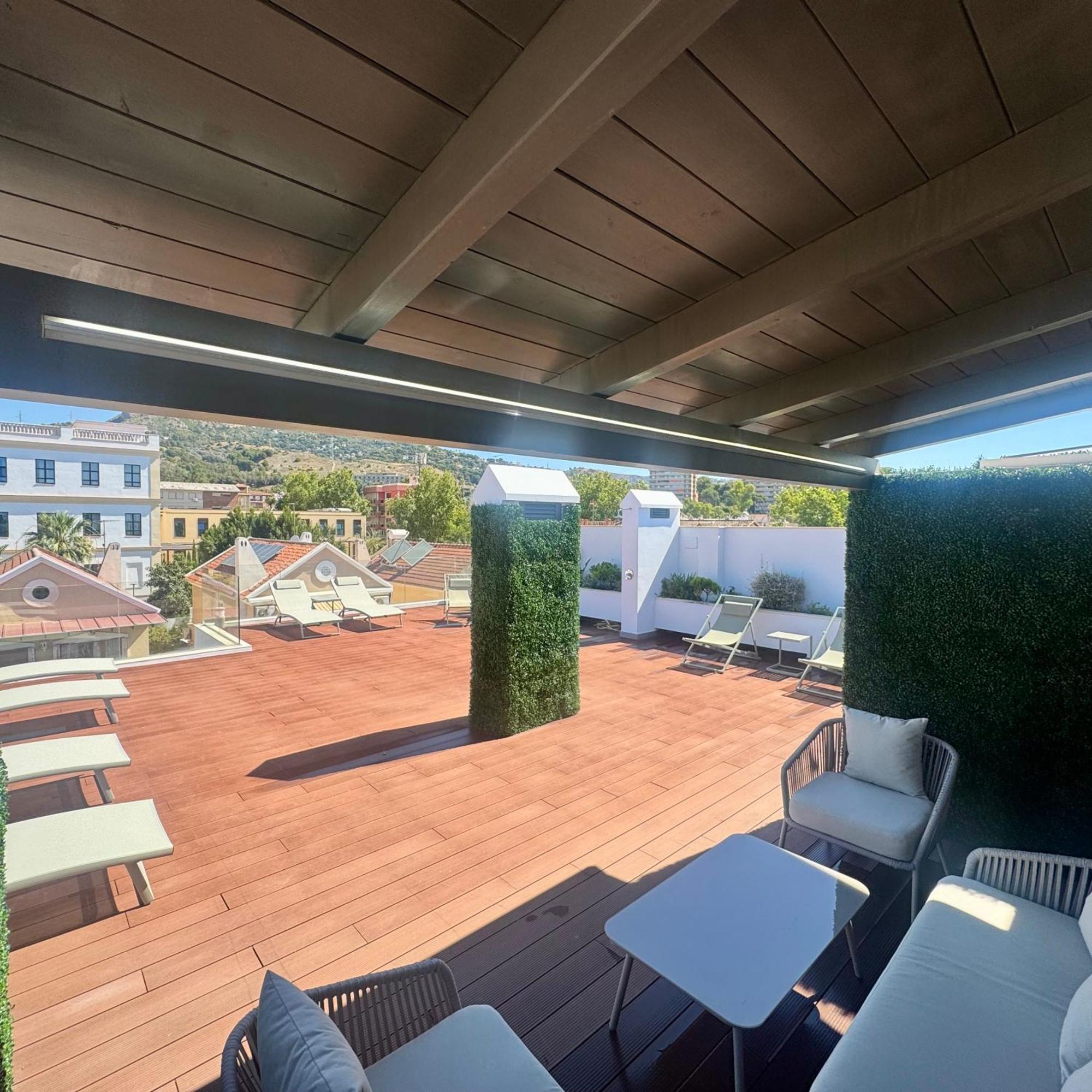 Seah! Pedregalejo Apartment Malaga Bagian luar foto