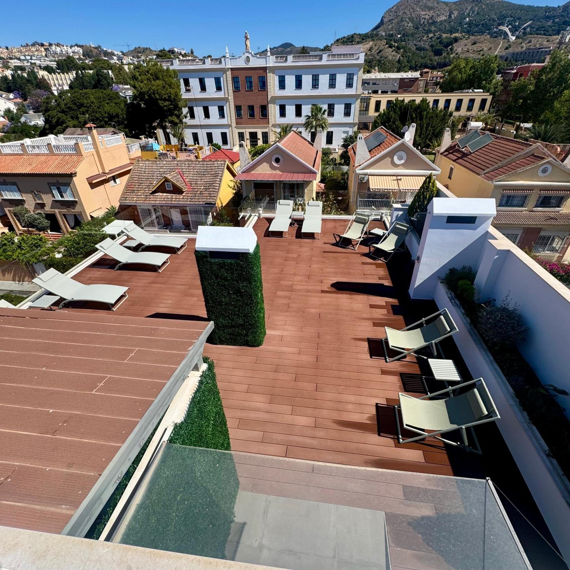 Seah! Pedregalejo Apartment Malaga Bagian luar foto